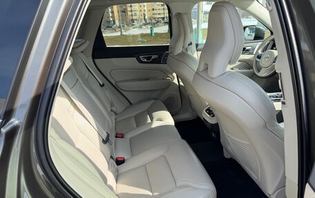 Volvo XC60 II, 2019 год, 4 000 000 рублей, 23 фотография