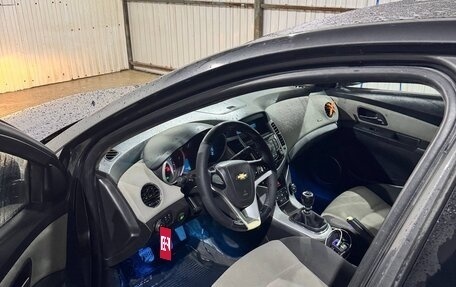 Chevrolet Cruze II, 2011 год, 280 000 рублей, 6 фотография