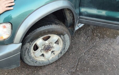 KIA Sportage IV рестайлинг, 2002 год, 250 000 рублей, 3 фотография