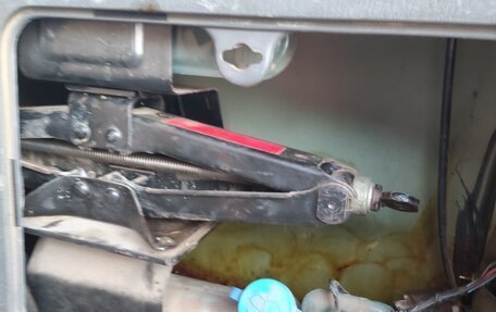 KIA Sportage IV рестайлинг, 2002 год, 250 000 рублей, 14 фотография