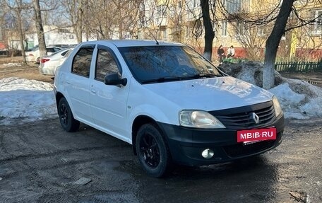 Renault Logan I, 2010 год, 320 000 рублей, 3 фотография