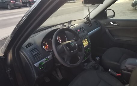 Skoda Yeti I рестайлинг, 2011 год, 680 000 рублей, 17 фотография