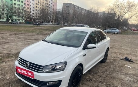 Volkswagen Polo VI (EU Market), 2018 год, 1 200 000 рублей, 2 фотография
