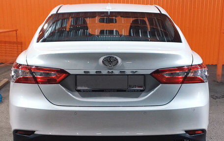 Toyota Camry, 2021 год, 3 700 000 рублей, 4 фотография