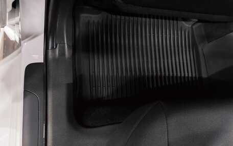 Toyota Camry, 2021 год, 3 700 000 рублей, 22 фотография