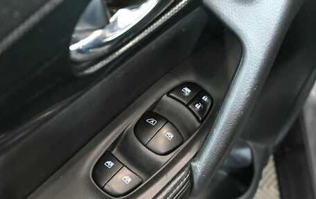 Nissan X-Trail, 2015 год, 1 350 000 рублей, 16 фотография