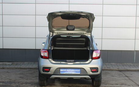 Renault Sandero II рестайлинг, 2018 год, 1 035 000 рублей, 12 фотография