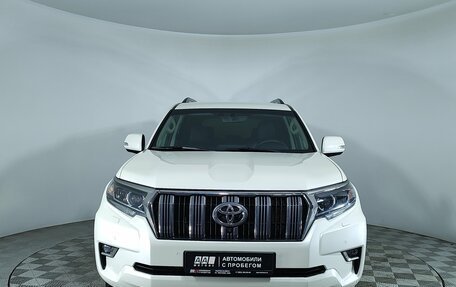 Toyota Land Cruiser Prado 150 рестайлинг 2, 2018 год, 5 299 000 рублей, 2 фотография