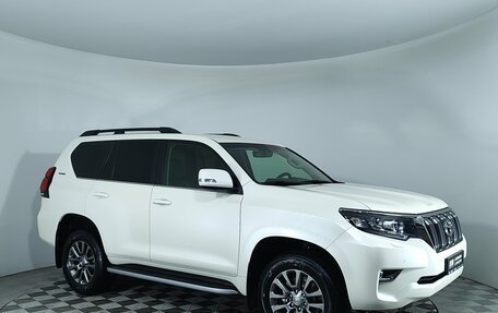 Toyota Land Cruiser Prado 150 рестайлинг 2, 2018 год, 5 299 000 рублей, 3 фотография