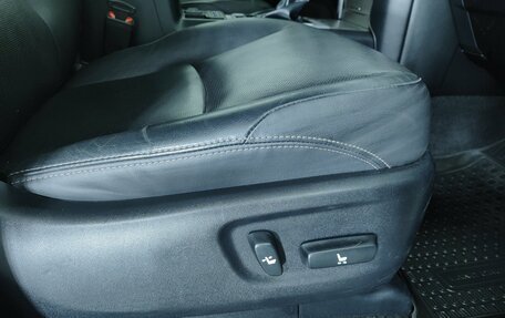 Toyota Land Cruiser Prado 150 рестайлинг 2, 2018 год, 5 299 000 рублей, 11 фотография