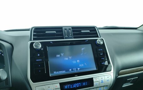 Toyota Land Cruiser Prado 150 рестайлинг 2, 2018 год, 5 299 000 рублей, 24 фотография