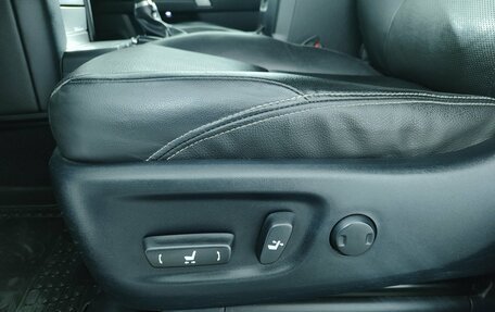 Toyota Land Cruiser Prado 150 рестайлинг 2, 2018 год, 5 299 000 рублей, 29 фотография