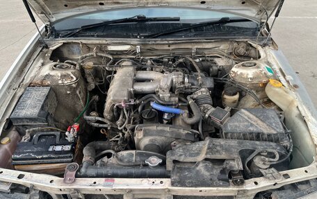 Nissan Laurel VIII, 2000 год, 170 000 рублей, 13 фотография