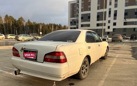 Nissan Laurel VIII, 2000 год, 170 000 рублей, 5 фотография