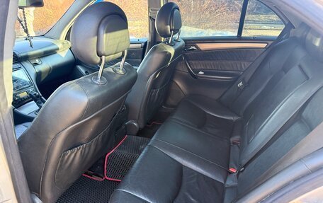 Mercedes-Benz C-Класс, 2005 год, 700 000 рублей, 11 фотография