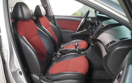 Hyundai Solaris II рестайлинг, 2011 год, 799 000 рублей, 8 фотография