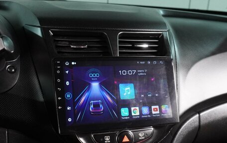 Hyundai Solaris II рестайлинг, 2011 год, 799 000 рублей, 13 фотография