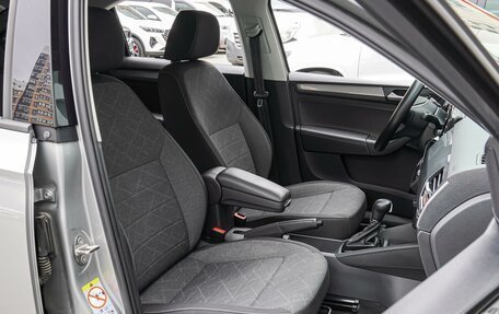 Volkswagen Polo VI (EU Market), 2021 год, 1 750 000 рублей, 8 фотография