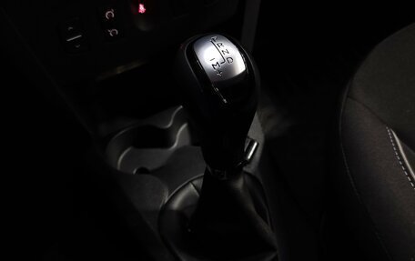 Renault Sandero II рестайлинг, 2018 год, 1 130 000 рублей, 17 фотография