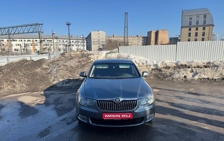 Skoda Superb III рестайлинг, 2012 год, 750 000 рублей, 1 фотография