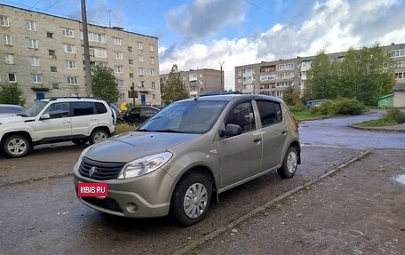 Renault Sandero I, 2013 год, 470 000 рублей, 1 фотография