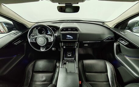 Jaguar F-Pace, 2018 год, 2 349 000 рублей, 14 фотография