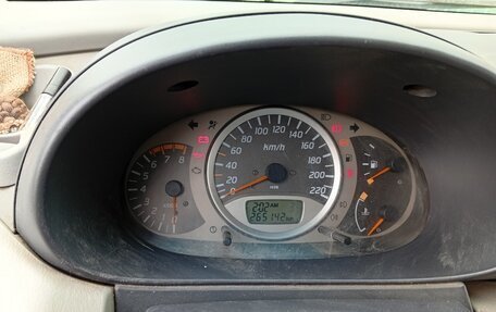 Nissan Almera Tino i, 2000 год, 130 000 рублей, 9 фотография