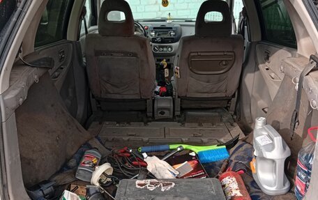 Nissan Almera Tino i, 2000 год, 130 000 рублей, 15 фотография