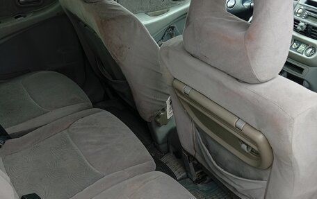 Nissan Almera Tino i, 2000 год, 130 000 рублей, 26 фотография