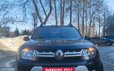 Renault Duster I рестайлинг, 2016 год, 1 570 000 рублей, 2 фотография