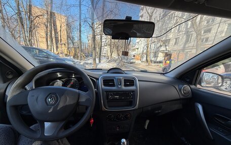 Renault Logan II, 2016 год, 550 000 рублей, 6 фотография