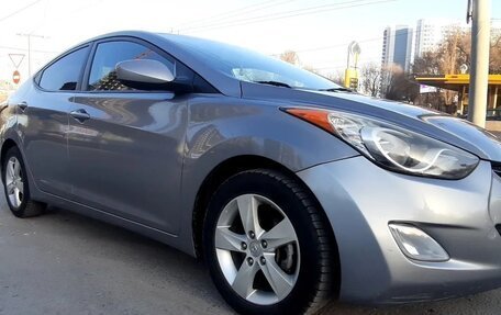 Hyundai Elantra V, 2012 год, 910 000 рублей, 2 фотография