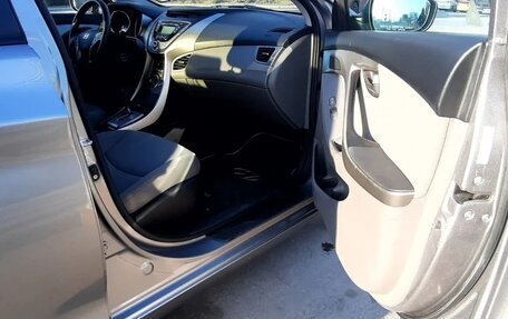 Hyundai Elantra V, 2012 год, 910 000 рублей, 16 фотография