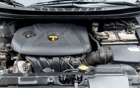 Hyundai Elantra V, 2012 год, 910 000 рублей, 20 фотография