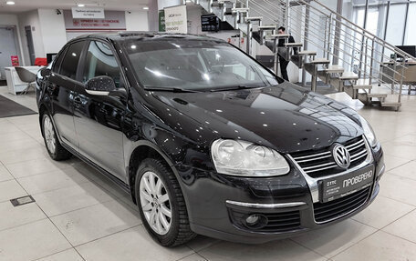 Volkswagen Jetta VI, 2008 год, 599 000 рублей, 3 фотография