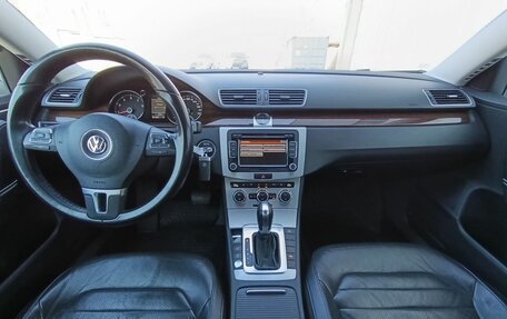 Volkswagen Passat B7, 2012 год, 1 020 000 рублей, 14 фотография