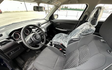 Suzuki Swift V, 2024 год, 2 297 000 рублей, 16 фотография