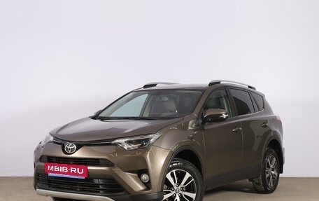 Toyota RAV4, 2017 год, 2 449 000 рублей, 3 фотография