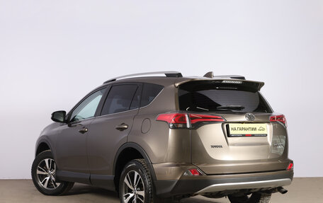 Toyota RAV4, 2017 год, 2 449 000 рублей, 6 фотография