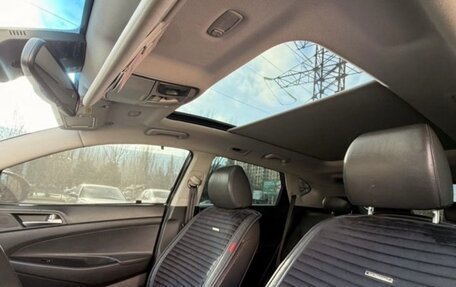 Hyundai Tucson III, 2018 год, 2 300 000 рублей, 11 фотография