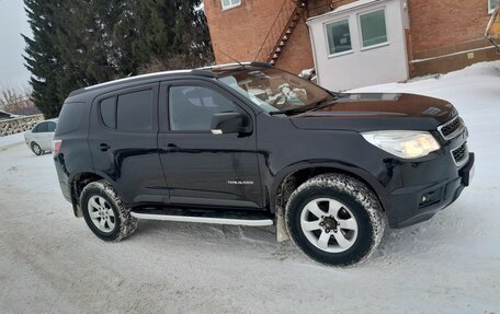 Chevrolet TrailBlazer II, 2013 год, 1 485 000 рублей, 2 фотография