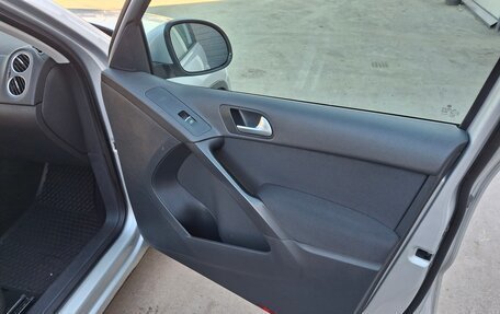 Volkswagen Tiguan I, 2011 год, 1 240 000 рублей, 14 фотография