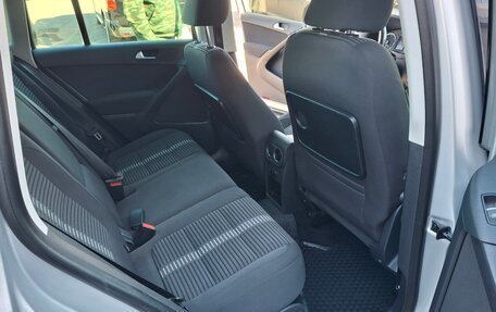 Volkswagen Tiguan I, 2011 год, 1 240 000 рублей, 16 фотография