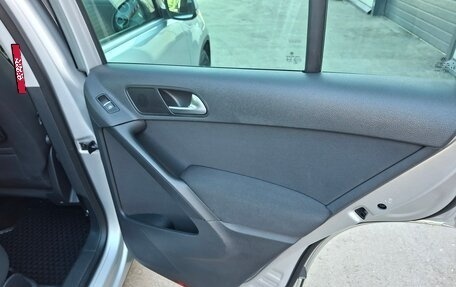 Volkswagen Tiguan I, 2011 год, 1 240 000 рублей, 17 фотография