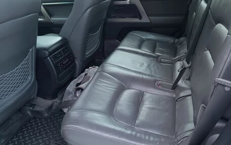 Toyota Land Cruiser 200, 2010 год, 3 000 000 рублей, 6 фотография