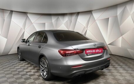 Mercedes-Benz E-Класс, 2021 год, 4 900 000 рублей, 4 фотография