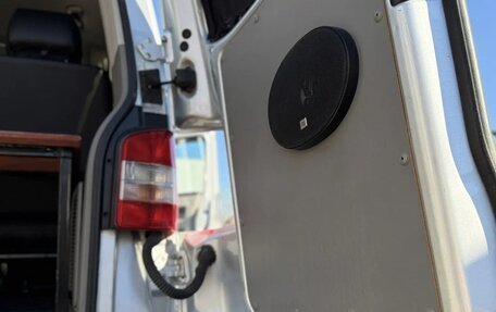 Volkswagen Caravelle T5, 2012 год, 2 100 000 рублей, 15 фотография