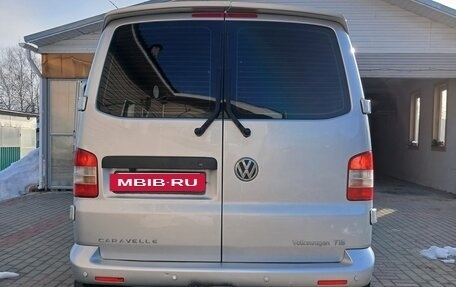 Volkswagen Caravelle T5, 2012 год, 2 100 000 рублей, 32 фотография