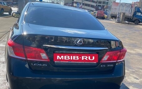 Lexus ES VII, 2011 год, 1 700 000 рублей, 2 фотография