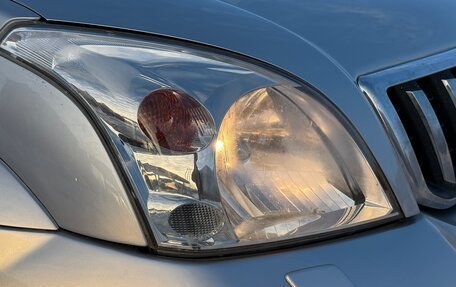 Toyota Land Cruiser Prado 120 рестайлинг, 2004 год, 1 390 000 рублей, 10 фотография